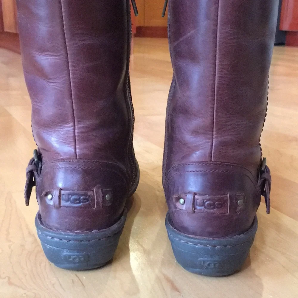 UGG Tupelo Leather Boots With Sheepskin Lining